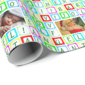 色パーソナライズされた付き正方形と2枚の写真 ラッピングペーパー (ロールコーナー)