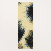 色ベージュの色合いで ヨガマット (裏面)