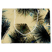 色ベージュの色合いで ラージペーパーバッグ (正面)