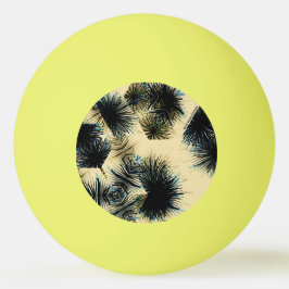 色ベージュの色合いで 卓球ボール