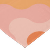 色付きジグザグ（ピンクとオレンジ） テーブルクロス (アングル)