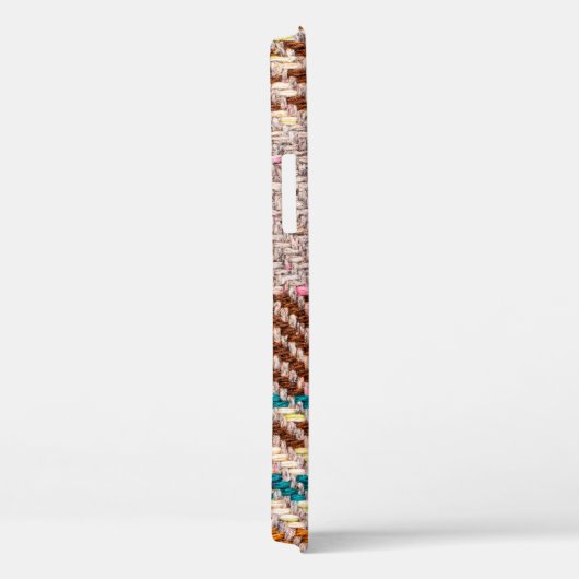 色市松模様にの付いた茶色の生地。Scott Case-Mate iPhoneケース (裏面 / 右)