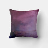 色彩の鮮やかでグランジなモノグラムの紫色の枕テンプレート クッション (裏面)