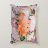 色彩の鮮やかなカシの葉 アクセントクッション (正面(垂直))