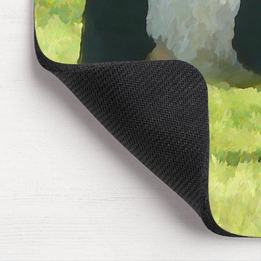 色彩の鮮やかな分野の一見によってギャロウェーベルトを付けられる牛 マウスパッド (コーナー)