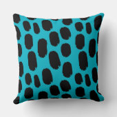 色彩の鮮やかはっきりしたスポット – ブラックオンアクアブルー00b2ca クッション (裏面)