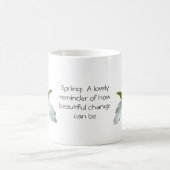 色彩の鮮やか春ワイルドフラワーコーヒーマグ コーヒーマグカップ (中央)