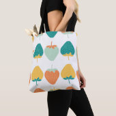 色数々ののイチゴ:ヴィンテージ果実模様。 トートバッグ (クローズアップ)