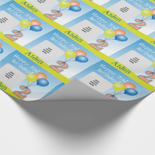 色気球チャイルドの2回目の誕生日の写真 ラッピングペーパー (角)