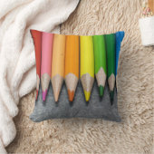 色鉛筆の列。 クッション (ブランケット)
