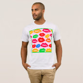 色鮮やか柄でキス Tシャツ (正面フル)