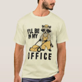 芝刈りアライグマおもしろい Tシャツ (正面)