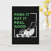 芝刈り機を押し込む実在と良い芝刈り カード (黄色い花)