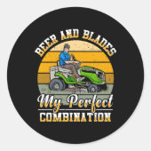 芝刈り芝刈り芝刈りガーデニングビアドリ ラウンドシール (正面)