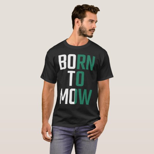 芝刈生まれり芝刈り草刈り職人の恋人を刈る Tシャツ (正面フル)