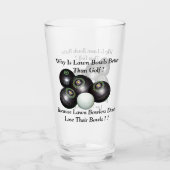 芝生おもしろいボール対ゴルフデザイン。 タンブラーグラス (正面)