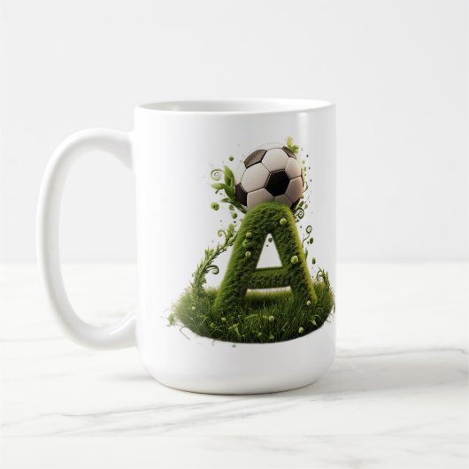 芝生のオブジェAとサッカーボール コーヒーマグカップ (左)