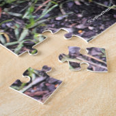 芝生の上のベビーカーのカケスの鳥瞰図 ジグソーパズル (側面)