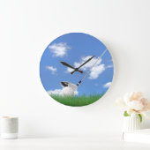 芝生の中のゴルフボールとクラブ ラージ壁時計 (ホーム)