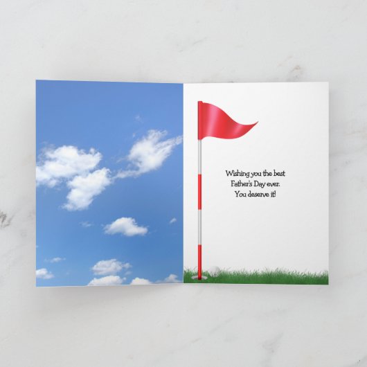 芝生の中の父の日のゴルフボール カード (内部)