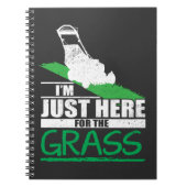 芝生の心配のおもしろいな芝刈機の草の刈ること ノートブック (正面)