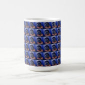 芝生の椀には手が必要だ コーヒーマグカップ (中央)