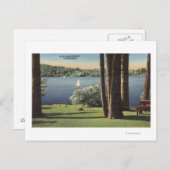 芝生の海岸と湖の景色 ポストカード (正面/裏面)