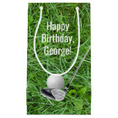 芝生の誕生日にゴルフボールとクラブ スモールペーパーバッグ (正面)