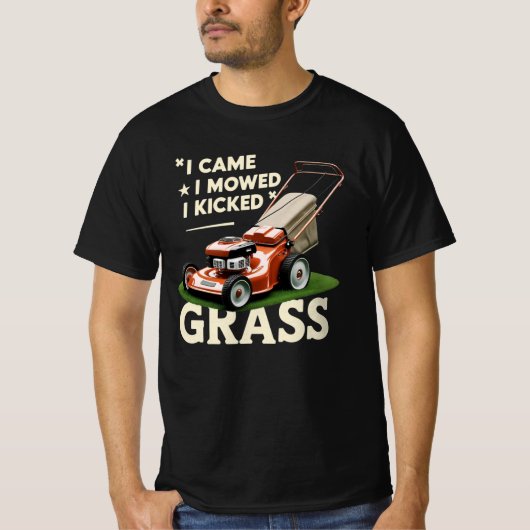 芝生を刈った、蹴った Tシャツ (正面)