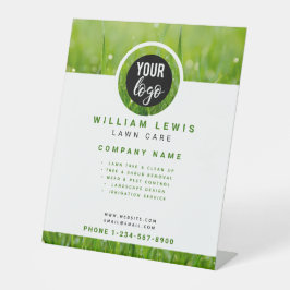 芝生気にシンプルロゴ造園 台座サイン