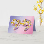 花いっぱいの手紙が付いている第99バースデー・カード カード (黄色い花)