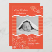 花およびストライプな写真の誕生の発表 案内状 (正面/裏面)