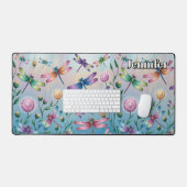 花お洒落付きトンボ。編集可能な名前 デスクマット (キーボード&マウス)
