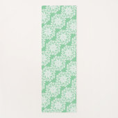 花かわいらし曼荼羅模様（緑） ヨガマット (正面)