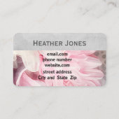 花かわいらし花びらピンクとグレー 名刺 (裏面)