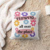 花が一面に咲いている クッション (ブランケット)