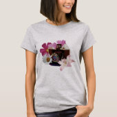 花が付いているヴィンテージのカメラ Tシャツ (正面)
