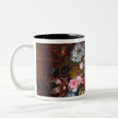 花が付いている静物画 ツートーンマグカップ (左)