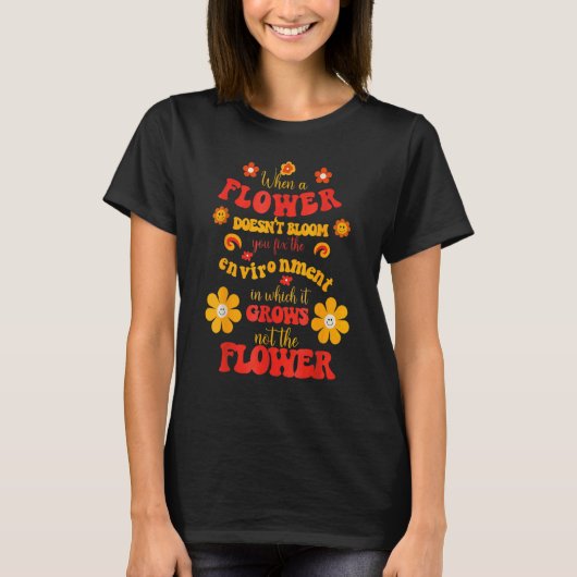 花が咲いた時のグルーヴ特別教育先生 Tシャツ (正面)