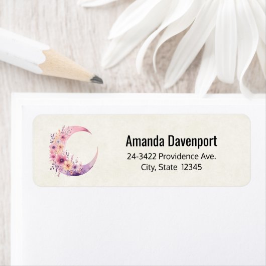 花が咲くピンクの三日月かわいらしのアドレス ラベル (インサイチュ)