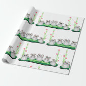 花が咲く可愛らしいネズミ ラッピングペーパー (アンロールド)