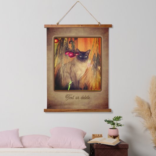 花でポーズをとるシャムパーソナライズされた猫 吊り下げ型タペストリー (寝室)