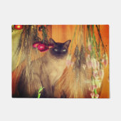 花でポーズをとるシャム猫 ドアマット (正面)