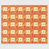 花で囲まれたモノグラム – 赤と金ゴールド ラッピングペーパー (フラット)