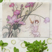 花で遊んでいる妖精 キッチンタオル (折り畳み)