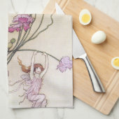 花で遊んでいる妖精 キッチンタオル (四つ折り)