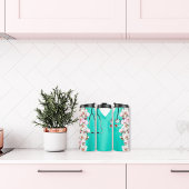 花で飾られた医療用スクラップ タンブラー