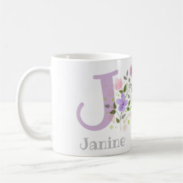 花とイニシャルと名前「ジャニーン」入りのマグカップ コーヒーマグカップ
