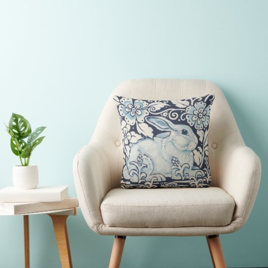 花とカタツムリのネイビーブルーと庭園のウサギ クッション (椅子)