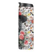 花とハイヒールで飾った巨大な帽子の女性 タンブラー (回転右)